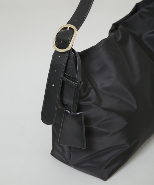 NANO universe（ナノユニバース）の「パファートートバッグ（トートバッグ・レディース・ブラック/オフホワイト・F）」の8枚目の写真