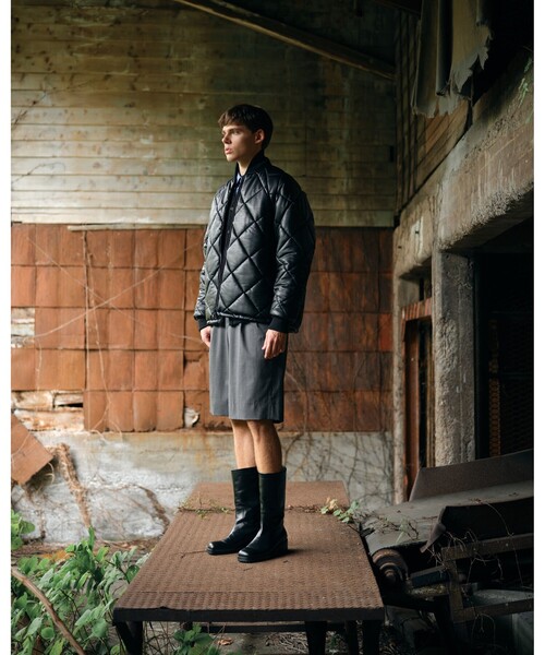 LAVENHAM（ラベンハム）の「【別注】LAVENHAM / QUILTED BOMBER JACKET（ブルゾン・メンズ・ブラック・SMALL/MEDIUM/LARGE/X-LARGE）」の4枚目の写真