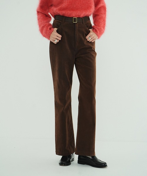 CLANE(クラネ)の「FLOCKY CENTER PRESS PANTS(その他パンツ・レディース・グレー/ブラック/ブラウン・0/1)」の3枚目の写真