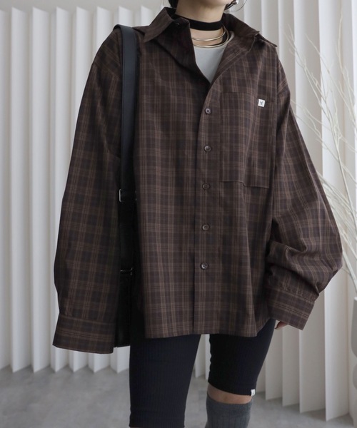 YENNA(イェンナ)の「【チェックオーバーシャツ】ワイドスリーブシャツ/ビックシャツ(シャツ/ブラウス・レディース・アイボリー/ブラック/ブラウン・FREE)」の1枚目の写真