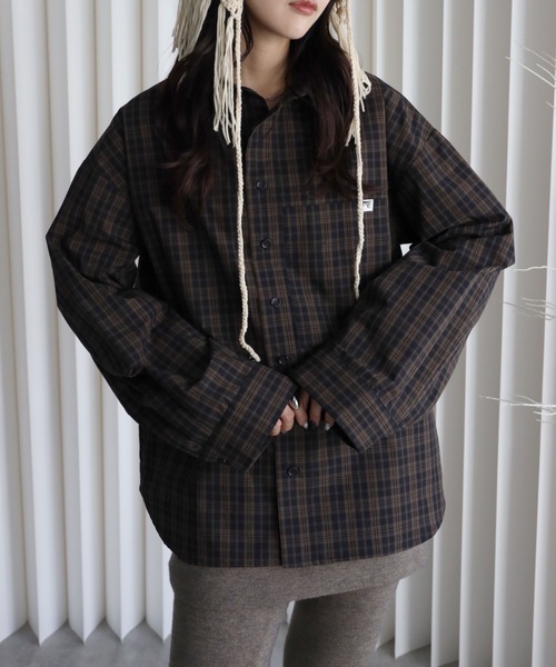 YENNA(イェンナ)の「【チェックオーバーシャツ】ワイドスリーブシャツ/ビックシャツ(シャツ/ブラウス・レディース・アイボリー/ブラック/ブラウン・FREE)」の3枚目の写真