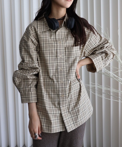 YENNA(イェンナ)の「【チェックオーバーシャツ】ワイドスリーブシャツ/ビックシャツ(シャツ/ブラウス・レディース・アイボリー/ブラック/ブラウン・FREE)」の4枚目の写真