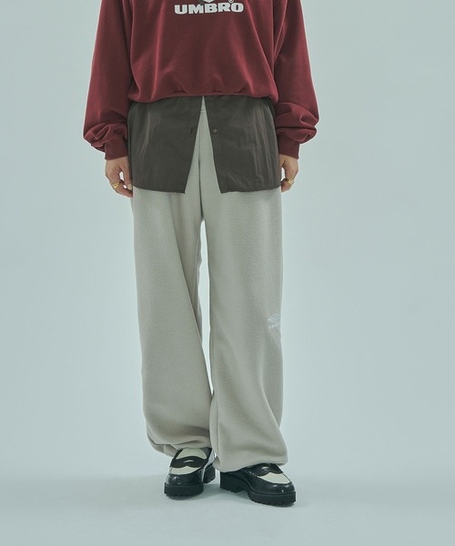 UMBRO(アンブロ)の「(UMBRO × ROSE BUD)DOUBLE WAIST FLEECE PANTS(その他パンツ・レディース・ベージュ/ネイビー・ONE SIZE)」の1枚目の写真