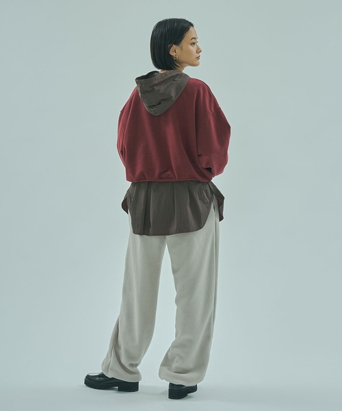UMBRO(アンブロ)の「(UMBRO × ROSE BUD)DOUBLE WAIST FLEECE PANTS(その他パンツ・レディース・ベージュ/ネイビー・ONE SIZE)」の6枚目の写真