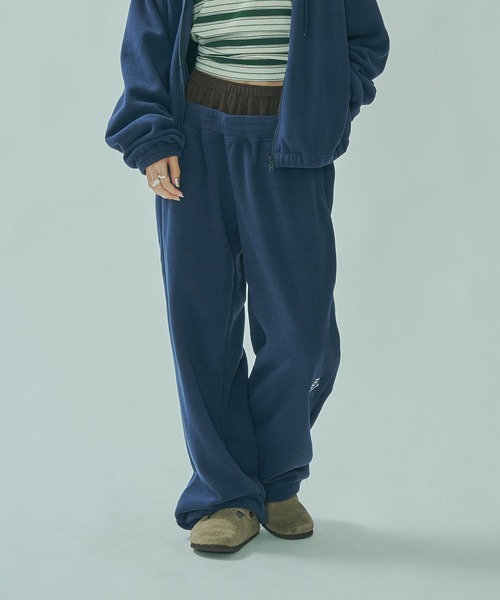 UMBRO(アンブロ)の「(UMBRO × ROSE BUD)DOUBLE WAIST FLEECE PANTS(その他パンツ・レディース・ベージュ/ネイビー・ONE SIZE)」の11枚目の写真