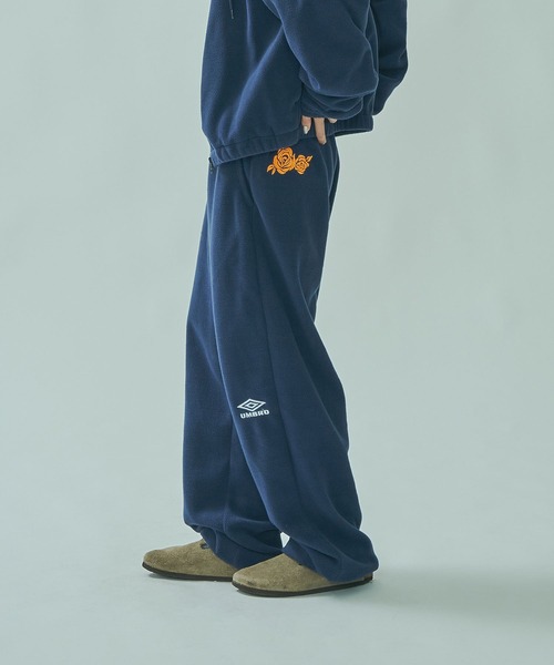 UMBRO(アンブロ)の「(UMBRO × ROSE BUD)DOUBLE WAIST FLEECE PANTS(その他パンツ・レディース・ベージュ/ネイビー・ONE SIZE)」の12枚目の写真