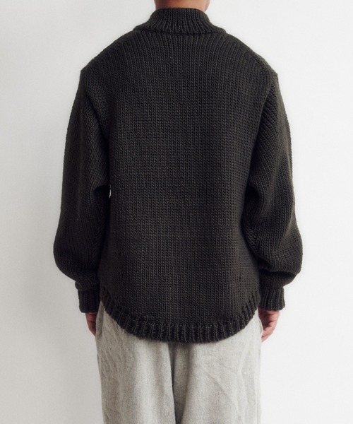 DIGAWEL(ディガウェル)の「Cocoon turtleneck sweater(ニット/セーター・メンズ・グリーン系その他/ネイビー/マルーン・2)」の8枚目の写真