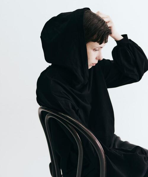 URBAN RESEARCH（アーバンリサーチ）の「Teya　Glance Hoodie（パーカー・レディース・ブラウン/ブラック・FREE）」の12枚目の写真