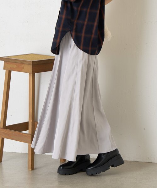 Jena espace merveilleux（ジェナ　エスパスメルヴェイユ）の「ナイロンピンタックフレアスカート（スカート・レディース・イエロー/ブラック/ライトグレー・FREE）」の18枚目の写真