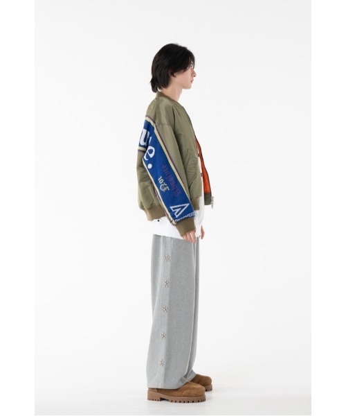 DISCOVERED(ディスカバード)の「SOCCER MUFFLER MA-1(MA-1・メンズ・カーキ/ブラック・SMALL/LARGE)」の6枚目の写真