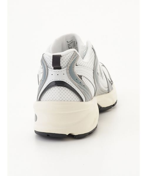 NEW BALANCE(ニューバランス)の「【New Balance】U530(スニーカー・レディース・シルバー・24.5/24/25/23/23.5)」の3枚目の写真