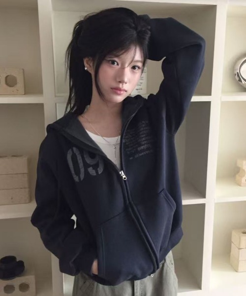 Lis ardent(リスアルダン)の「裏起毛ダブルジップフード付きスウェットアウター/4色展開(その他アウター・レディース・グレー/ホワイト/ブラウン/ネイビー・M)」の4枚目の写真
