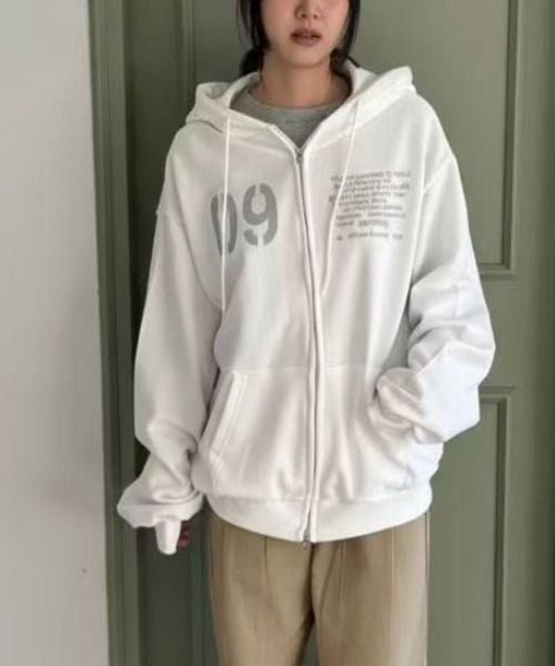 Lis ardent(リスアルダン)の「裏起毛ダブルジップフード付きスウェットアウター/4色展開(その他アウター・レディース・グレー/ホワイト/ブラウン/ネイビー・M)」の16枚目の写真