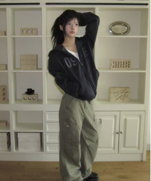 Lis ardent(リスアルダン)の「裏起毛ダブルジップフード付きスウェットアウター/4色展開(その他アウター・レディース・グレー/ホワイト/ブラウン/ネイビー・M)」の22枚目の写真
