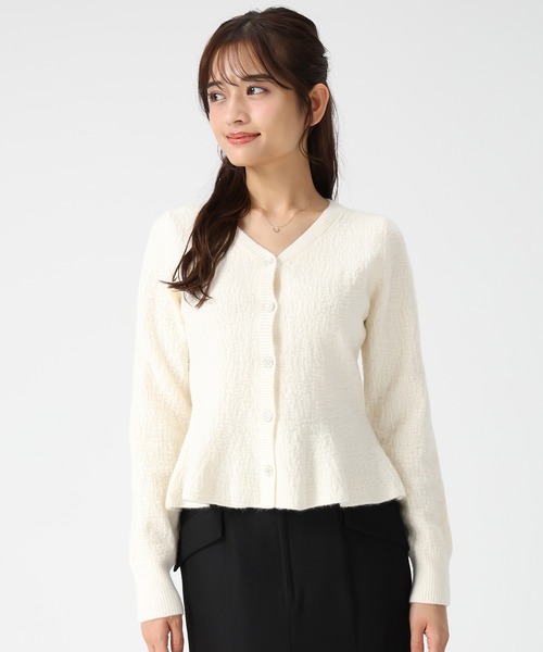 MISCH MASCH(ミッシュマッシュ)の「ぽこぽこVネックペプラムラメカーディガン(カーディガン/ボレロ・レディース・ブラック/アイボリー/モカ・フリ-)」の6枚目の写真