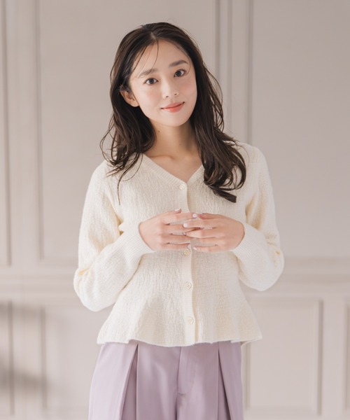 MISCH MASCH(ミッシュマッシュ)の「ぽこぽこVネックペプラムラメカーディガン(カーディガン/ボレロ・レディース・ブラック/アイボリー/モカ・フリ-)」の17枚目の写真