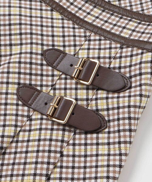 BeBe（ベベ）の「【お揃い】TRチェックパイピングベルトジャンパースカート（ジャンパースカート・キッズ・ブラウン系その他・130cm/140cm/150cm/120cm）」の11枚目の写真