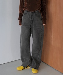 lesperance（レスぺランス）の「カーブシルエットデニムパンツ（デニムパンツ）」