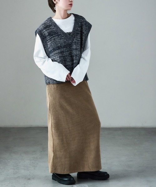 Fashion Letter(ファッションレター)の「セットアップ可能 コーデュロイ 裏起毛ナロースカート(スカート・レディース・ブラウン/ブラック/モカ/アイボリー・M/L)」の17枚目の写真