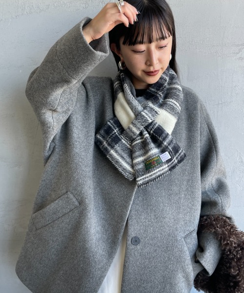TWEED MILL（ツイードミル）の「[TWEED MILL/ツイードミル] 別注 チェック×フリース リバーシブル差し込みマフラー（マフラー・レディース・グレー/レッド系その他/レッド/グレー系その他/オートミール・F）」の7枚目の写真