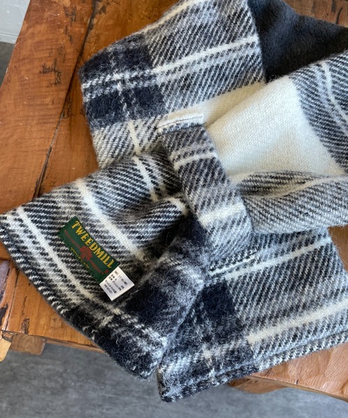 TWEED MILL（ツイードミル）の「[TWEED MILL/ツイードミル] 別注 チェック×フリース リバーシブル差し込みマフラー（マフラー・レディース・グレー/レッド系その他/レッド/グレー系その他/オートミール・F）」の18枚目の写真