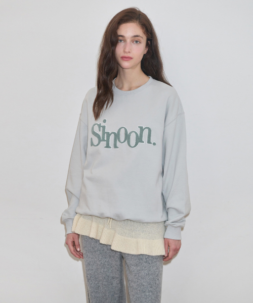 Boucle Logo Sweatshirt (Greyish Blue)（スウェット）｜SINOON 