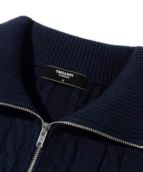 TRILLION（トリリオン）の「ウォッシャブルハーフジップカラーネックケーブルニット (CURRENT NAVY)（ニット/セーター・レディース・その他・MEDIUM/LARGE/X-LARGE）」の4枚目の写真