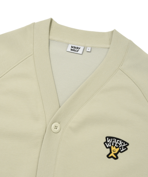 Wacky WiLLy(ワッキーウィリー)の「キキロゴVネックカーディガンライトカーキ(カーディガン/ボレロ・レディース・その他・SMALL/MEDIUM/LARGE/X-LARGE)」の4枚目の写真