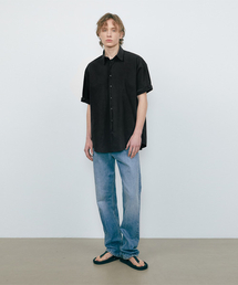 VTWO（ブイツー）の「バイオパクシオーバーサイズロールアップハーフシャツ_ブラック（シャツ/ブラウス）」