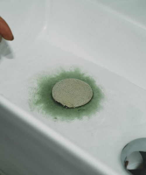 BIRTHDAY BAR（バースデイバー）の「ORLIC BATH BOMB　入浴剤／洗顔剤／シャワースチーマー（入浴剤・バスケア・レディース・グリーン/パープル/オレンジ・0）」の7枚目の写真