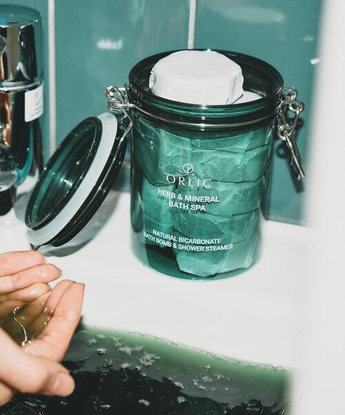 BIRTHDAY BAR（バースデイバー）の「ORLIC BATH BOMB　入浴剤／洗顔剤／シャワースチーマー（入浴剤・バスケア・レディース・グリーン/パープル/オレンジ・0）」の9枚目の写真