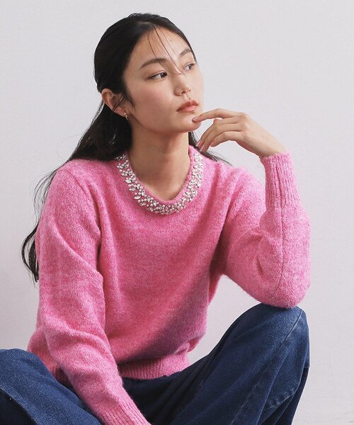 セール】ビジューネックミドルゲージニット【洗濯機OK】（ニット