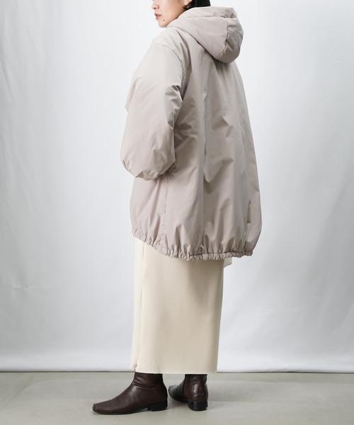 LUCA/LADY LUCK LUCA（ルカ/レディラックルカ）の「LC/LLL フードモンスターコート（ダウンジャケット/コート・レディース・ブラック/グレイッシュベージュ/カーキ・FREE）」の10枚目の写真