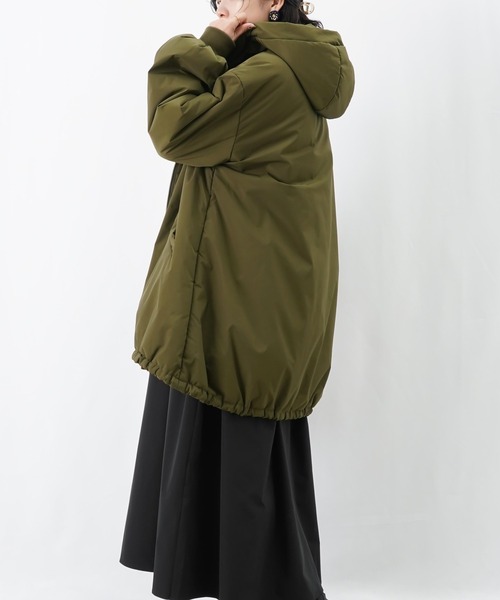 LUCA/LADY LUCK LUCA（ルカ/レディラックルカ）の「LC/LLL フードモンスターコート（ダウンジャケット/コート・レディース・ブラック/グレイッシュベージュ/カーキ・FREE）」の21枚目の写真