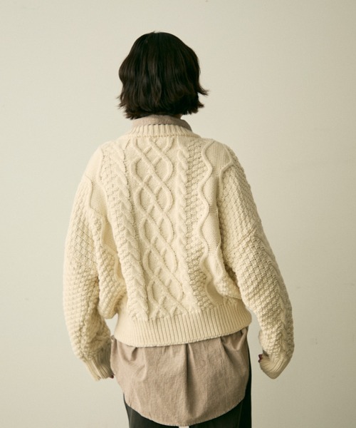 full/fill.（フルフィル）の「cable wide knit / ケーブルワイドニット（ニット/セーター・レディース・ブラウン/アイボリー・FREE）」の9枚目の写真