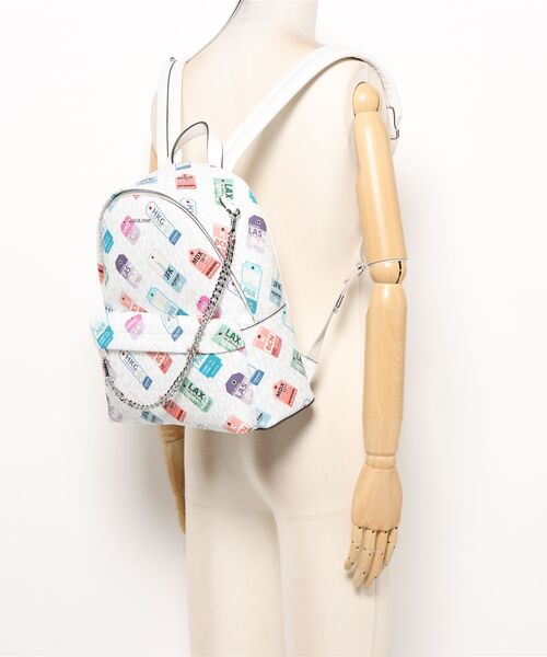 MICHAEL KORS(マイケルコース)の「SLATER MD CHAIN BKPK バックパック(バックパック/リュック・レディース・ホワイト系・FREE)」の5枚目の写真