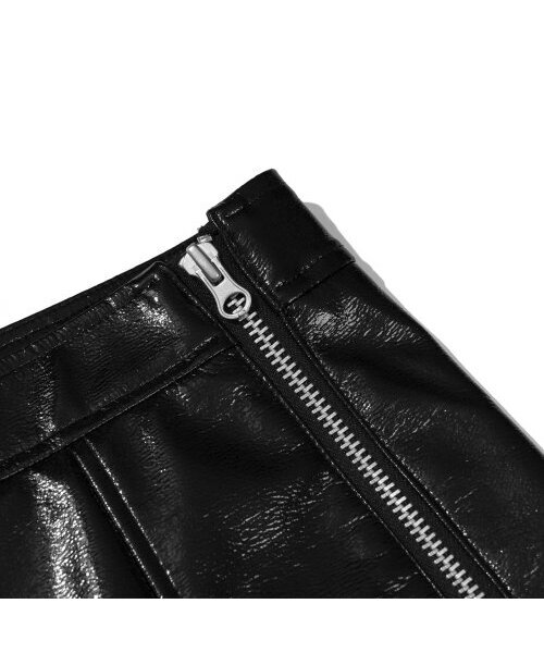 EXTRAORDINARY(エクストラオーディナリー)の「WOMEN ENAMEL SKIRT BLACK(スカート・レディース・その他・SMALL/X-SMALL)」の2枚目の写真