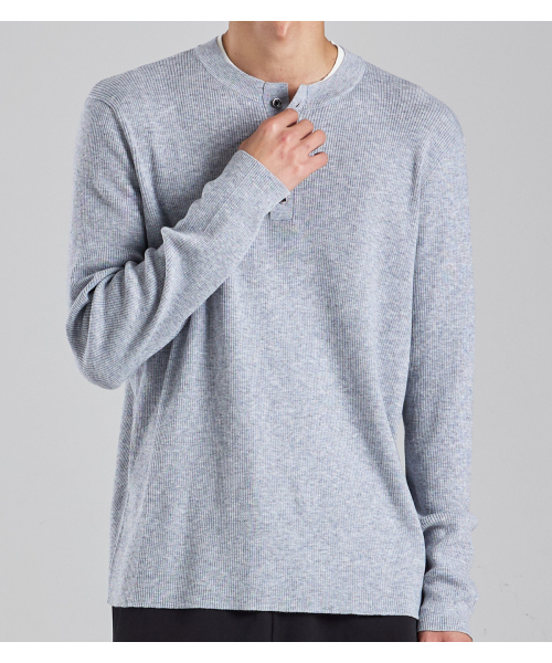 BUTTON SEOUL(ボタンソウル)の「ウールブレンドレイヤードヘンリーネックニット(グレー)(ニット/セーター・メンズ・その他・LARGE/X-LARGE/MEDIUM)」の2枚目の写真