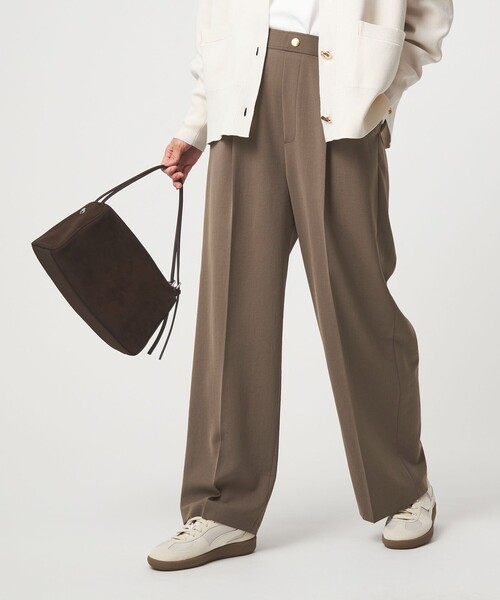 green label relaxing（グリーンレーベルリラクシング）の「イージー ストレート パンツ（その他パンツ・レディース・オフホワイト/ダークグレー/モカ・36/38）」の3枚目の写真
