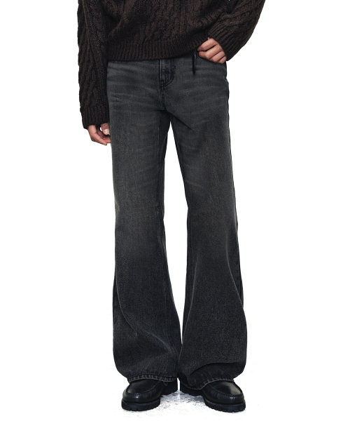 DECET(デケト)の「Loose Flared Jeans DCPT066Black(デニムパンツ・メンズ・その他・26/28/30/32/34)」の1枚目の写真