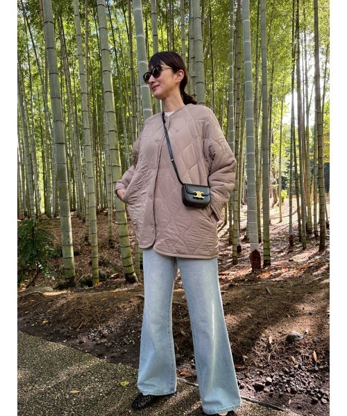 Day and Grade(デイアンドグレイド)の「【前田ゆかセレクト】ボア×キルト リバーシブルコート / ストレッチ・軽量(ノーカラーコート・レディース・アイボリー/ブラック・FREE)」の3枚目の写真