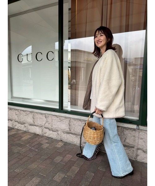 Day and Grade(デイアンドグレイド)の「【前田ゆかセレクト】ボア×キルト リバーシブルコート / ストレッチ・軽量(ノーカラーコート・レディース・アイボリー/ブラック・FREE)」の7枚目の写真