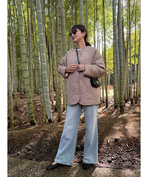 Day and Grade(デイアンドグレイド)の「【前田ゆかセレクト】ボア×キルト リバーシブルコート / ストレッチ・軽量(ノーカラーコート・レディース・アイボリー/ブラック・FREE)」の19枚目の写真