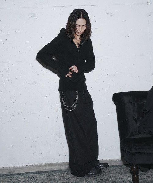 INTER FACTORY(インターファクトリー)の「takumu(MUU STUDIO) - Three-dimensional wide pants / 立体的ワイドパンツ(デニムパンツ・メンズ・ブラック・3/2/1)」の15枚目の写真