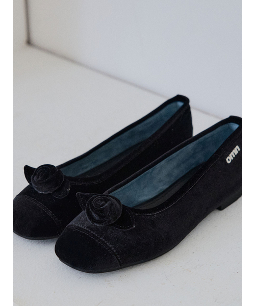 omn Rose Velvet Flat Shoes _Black