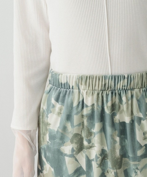 GLOBAL WORK(グローバルワーク)の「ベロアプリントイージースカート/634536(スカート・レディース・ブラック/ブラウン/グリーン・MEDIUM/LARGE)」の6枚目の写真