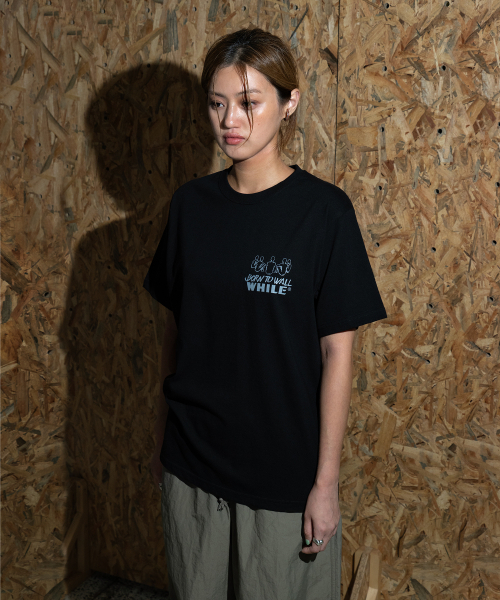 WHILE(ワイル)の「ボントゥウォールTシャツ(BLACK)(Tシャツ/カットソー・レディース・その他・MEDIUM/LARGE/X-LARGE)」の8枚目の写真