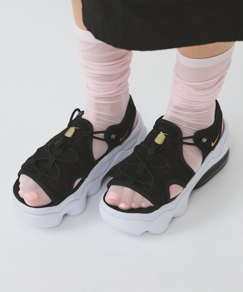 NIKE（ナイキ）の「【WEB限定】NIKE / エア マックス ココ サンダル / スニーカーサンダル 厚底 アウトドア 旅行 レジャー（サンダル・レディース・ブラック/その他・22.0cm/25.0cm/24.0cm/23.0cm）」の4枚目の写真
