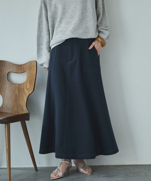 Doux archives(ドゥアルシーヴ)の「アウトポケットセミフレアスカート(スカート・レディース・ネイビー/ベージュ/カーキ・MEDIUM/SMALL)」の3枚目の写真