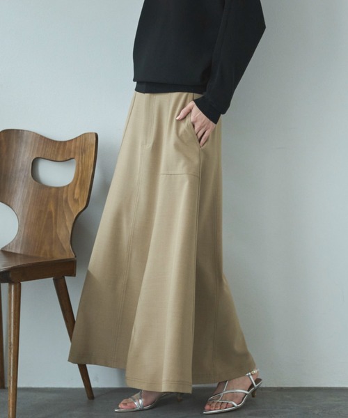 Doux archives(ドゥアルシーヴ)の「アウトポケットセミフレアスカート(スカート・レディース・ネイビー/ベージュ/カーキ・MEDIUM/SMALL)」の6枚目の写真